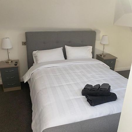 Spacious 2 Bedroom Apartment Liverpool Dış mekan fotoğraf