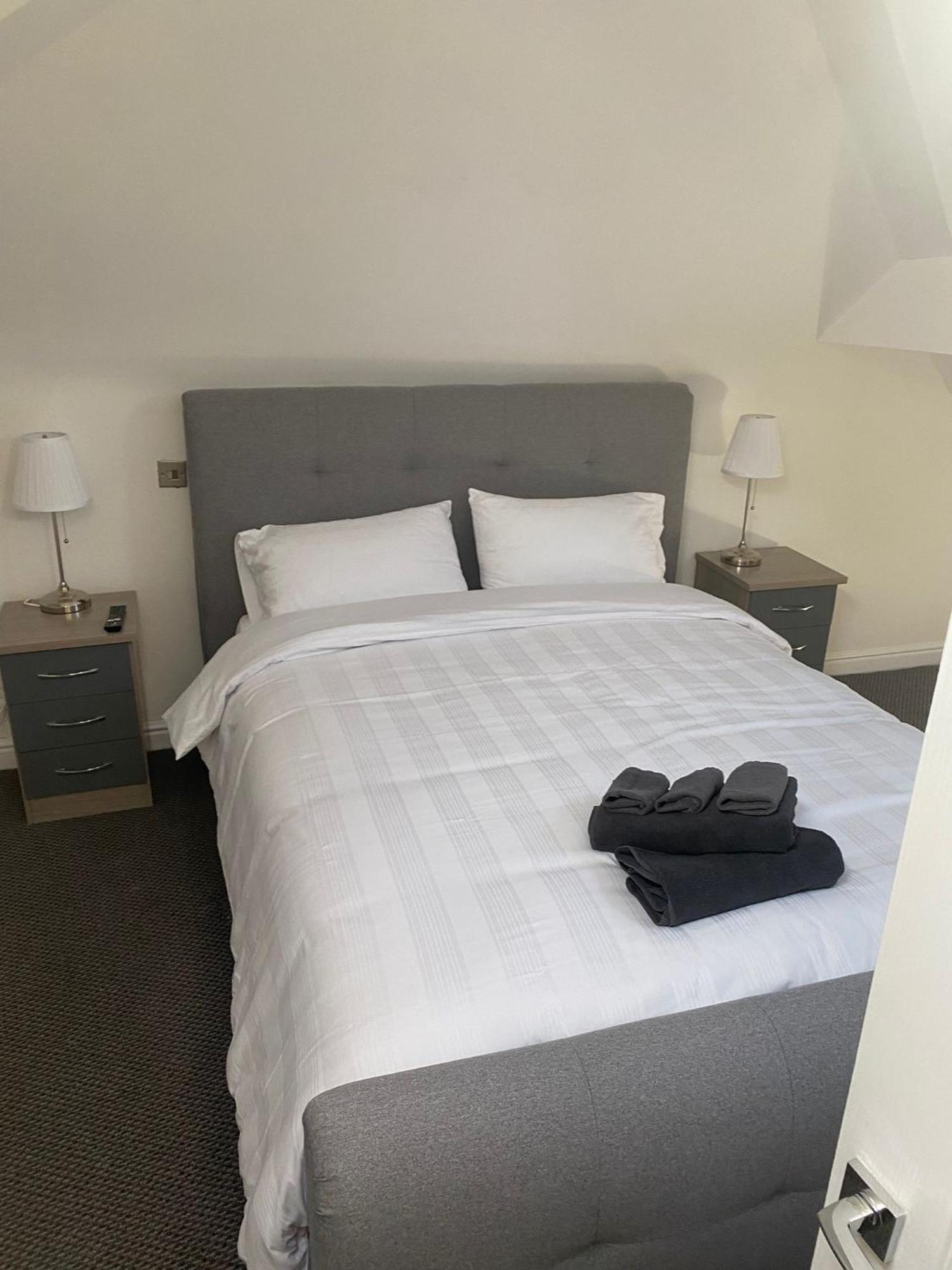 Spacious 2 Bedroom Apartment Liverpool Dış mekan fotoğraf